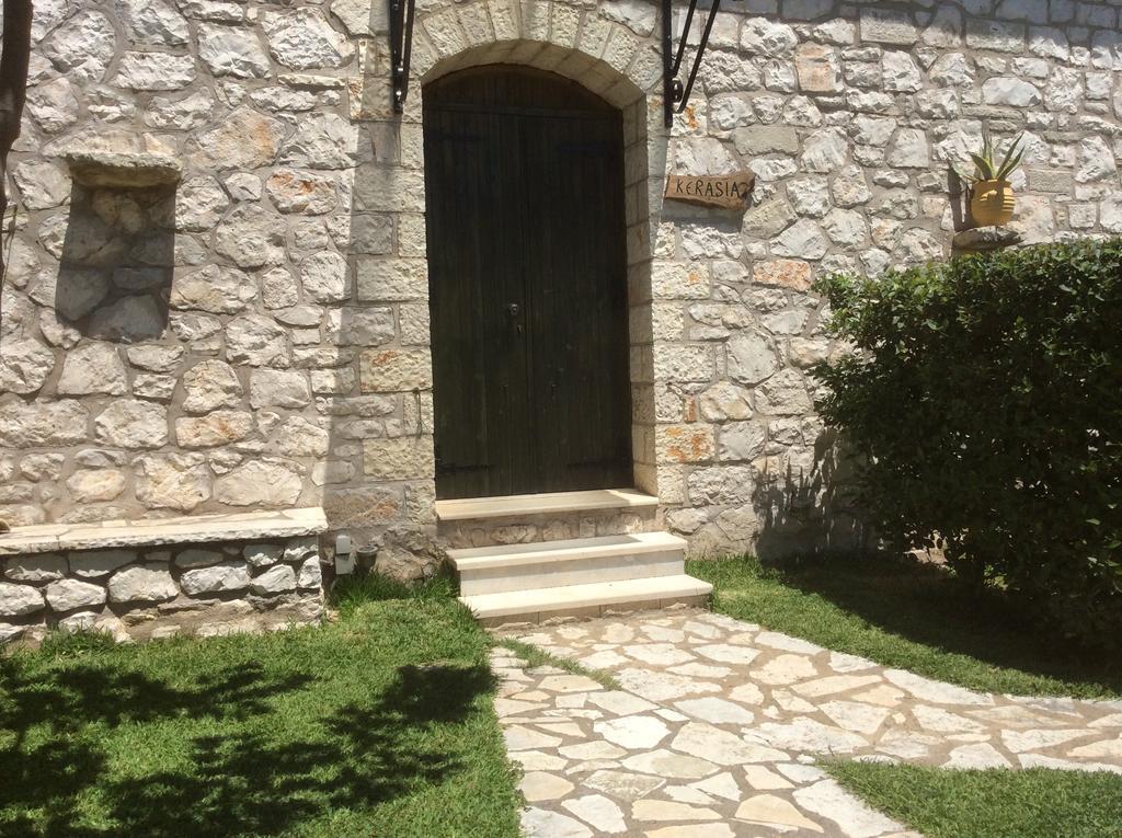 Sivros Stone Cottages エクステリア 写真
